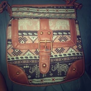 Elephant crossbody